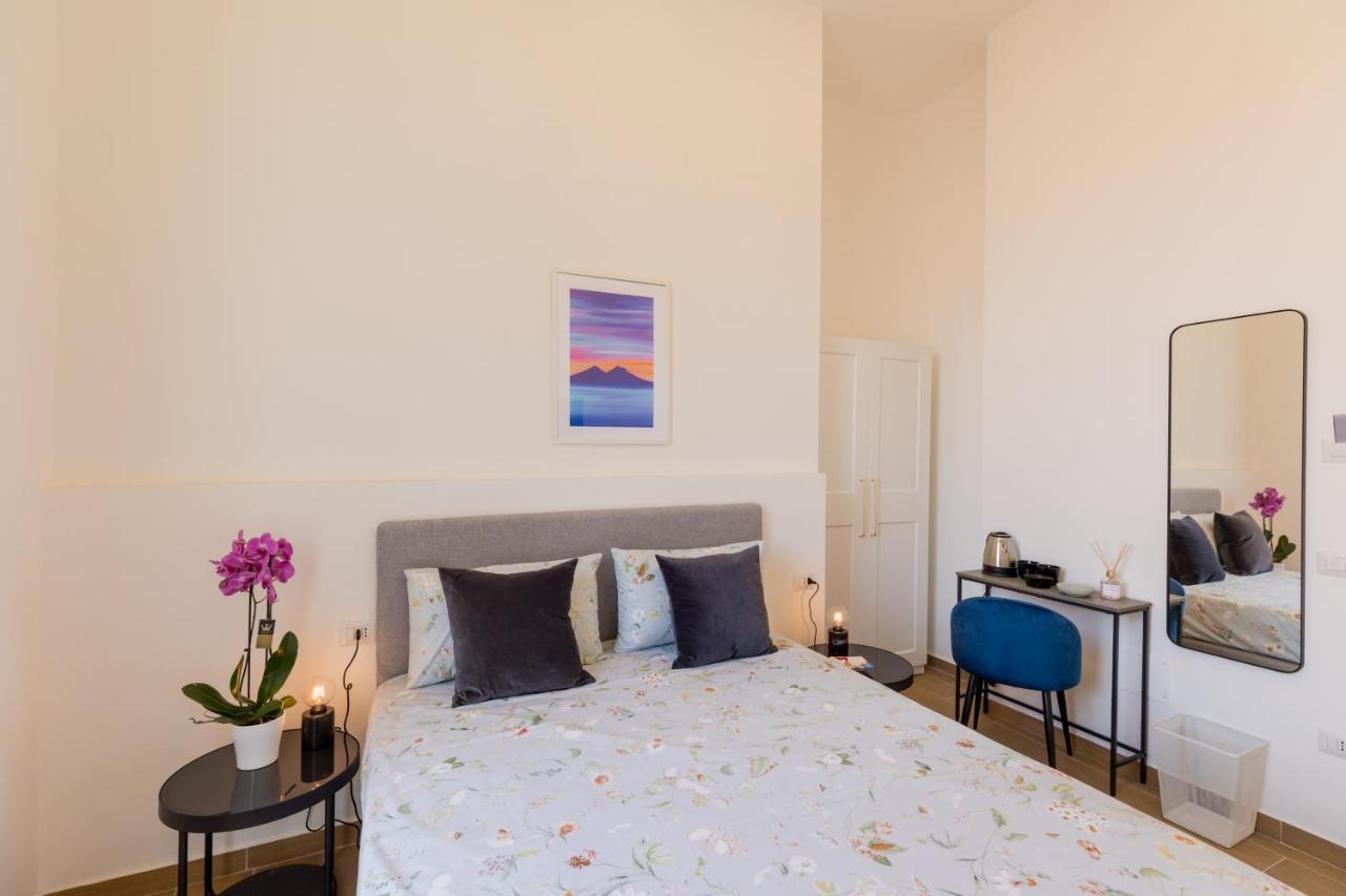 Blu Parthenope Suites Napoli Dış mekan fotoğraf