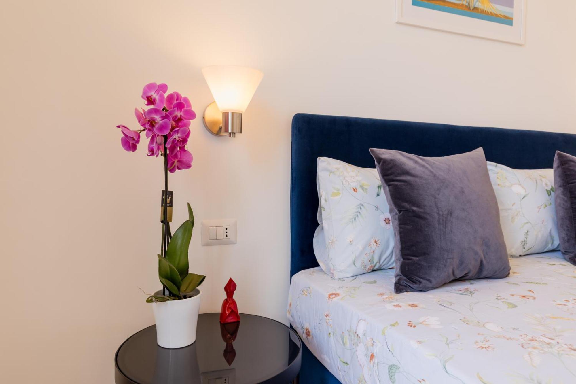 Blu Parthenope Suites Napoli Dış mekan fotoğraf